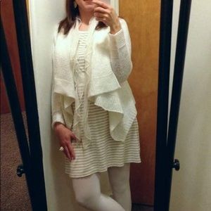 💕SOLD💕 Express Cream & Gold Holiday Dress